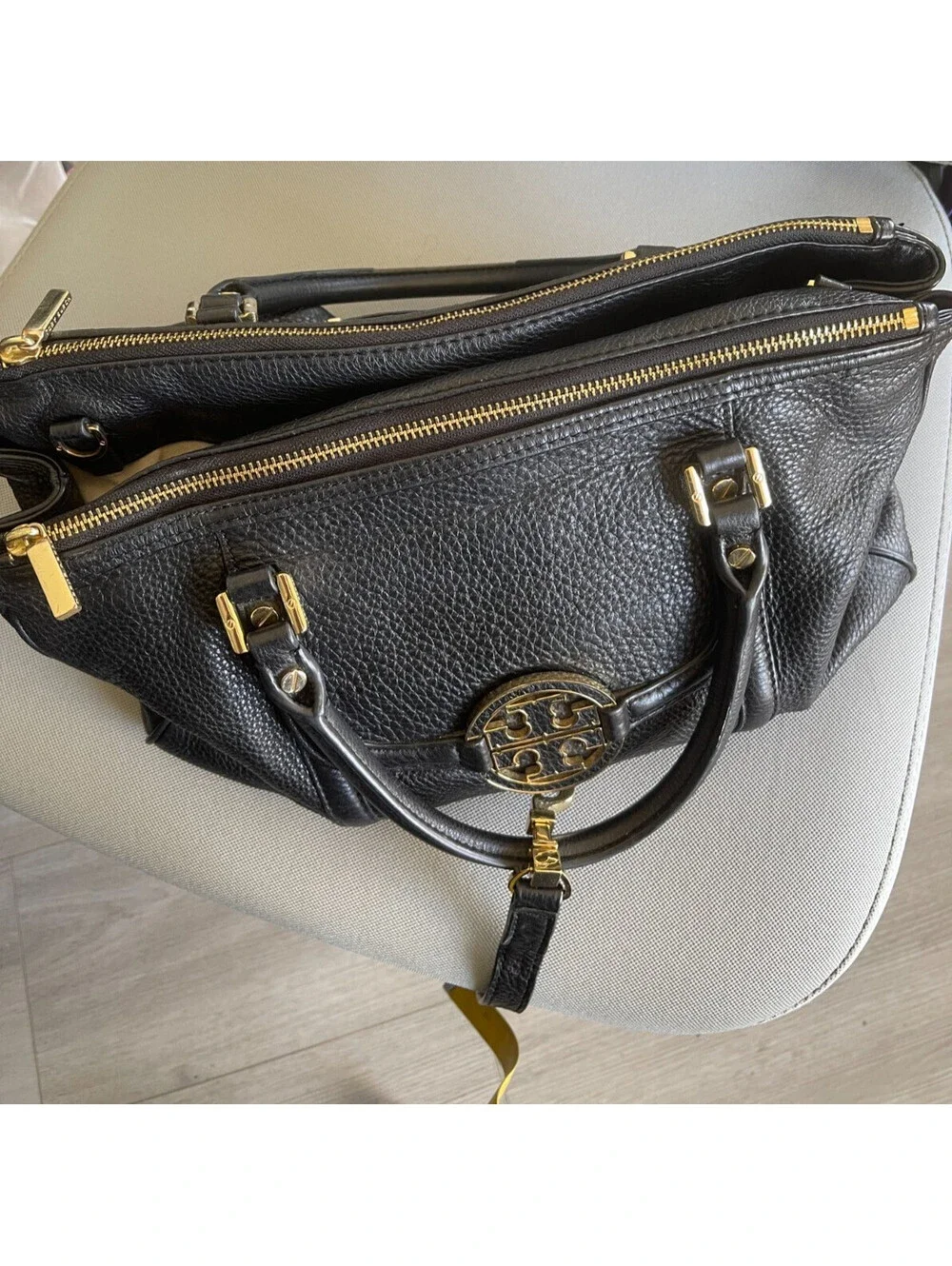 Tory Burch Thea Black Pebbled 2 way Bag  IMMACULATE 3 section